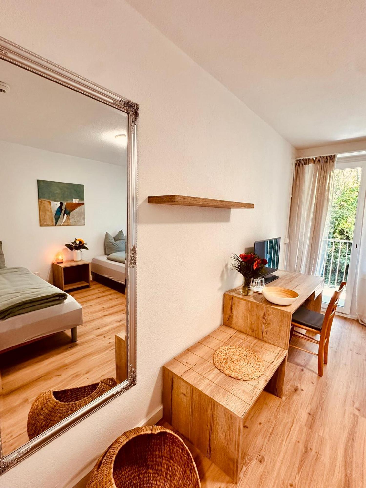 Business Hotel Riverside Duggingen Екстериор снимка
