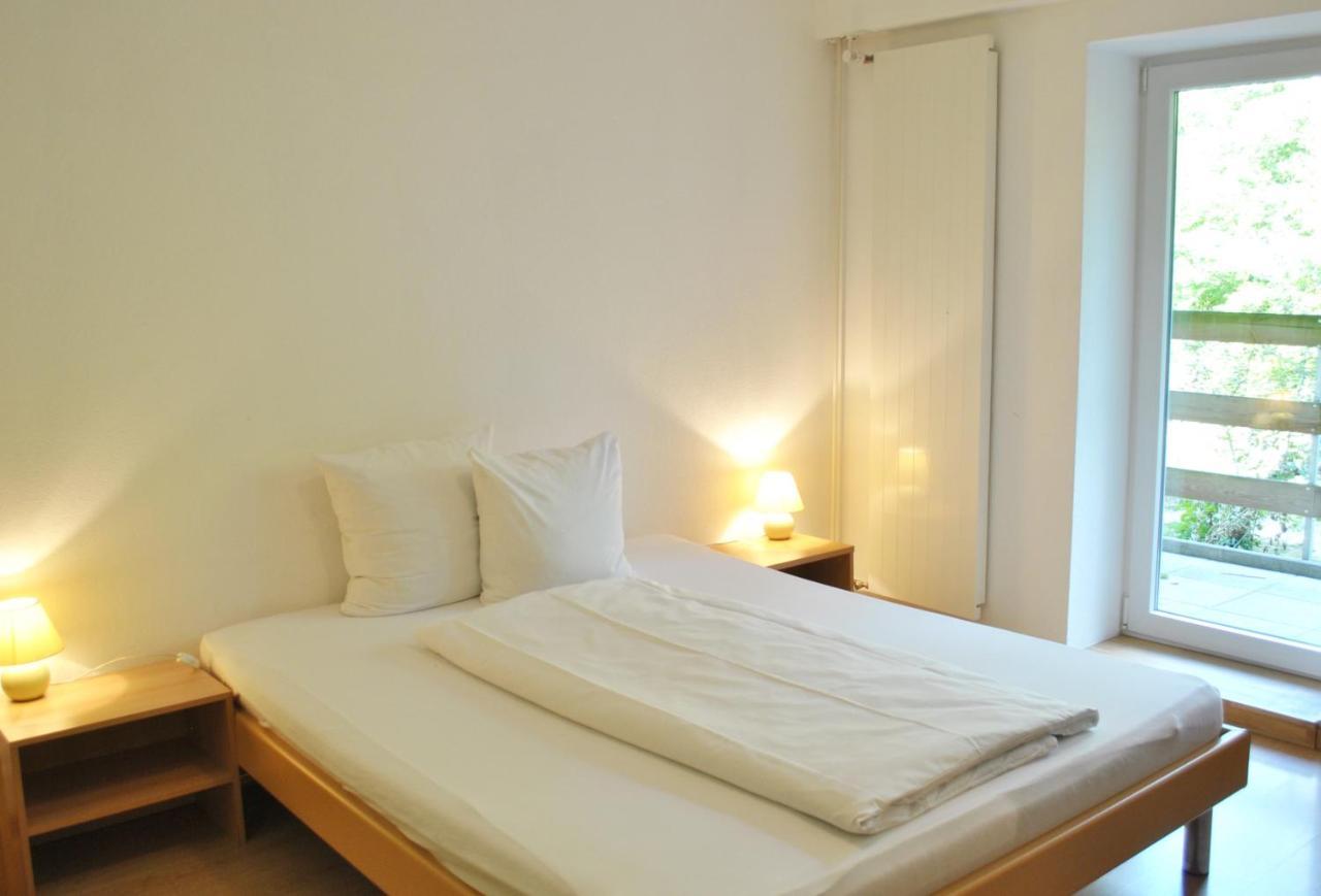 Business Hotel Riverside Duggingen Екстериор снимка